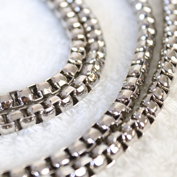 🌸 BOGO Box Chain Crossbody Replacement Strap - Picture 2 of 8